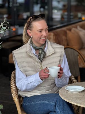 THOQ Vest, sommerlett - silkehvit