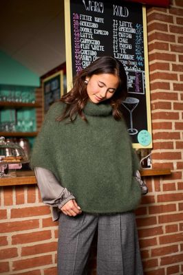 BCBJOERK roll neck poncho